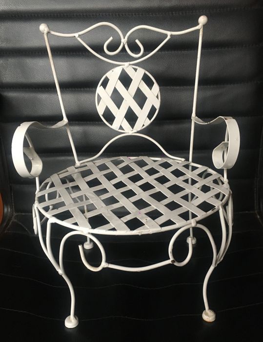 Декоративный стульчик интерьер цветы куклы подставка