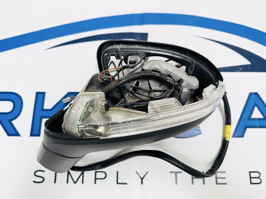 Brat oglinda stanga VW Arteon cod 3G0959578