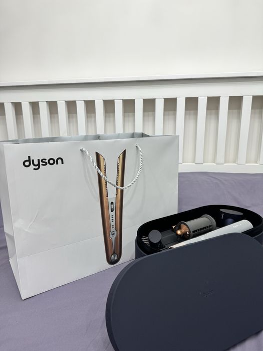 Dyson стайлер фен