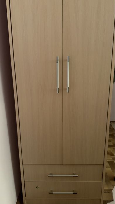 Продам шкаф в детскую