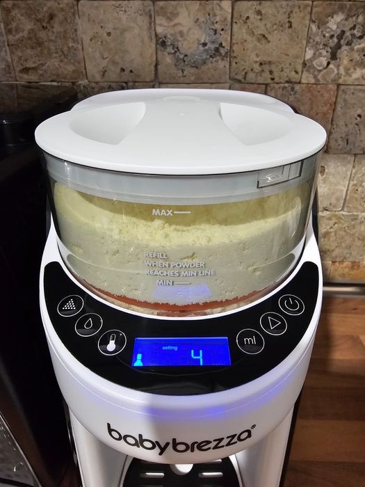 Aparat de lapte Baby brezza