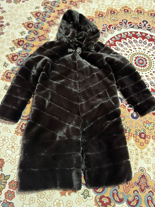 Шуба сатылады тез