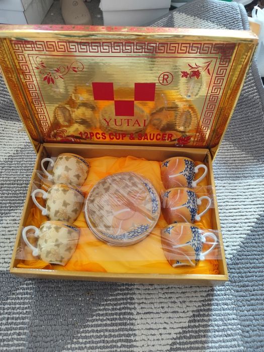 Set cesti și farfuriu