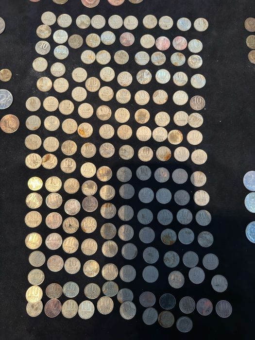 Продаю монеты антиквариат