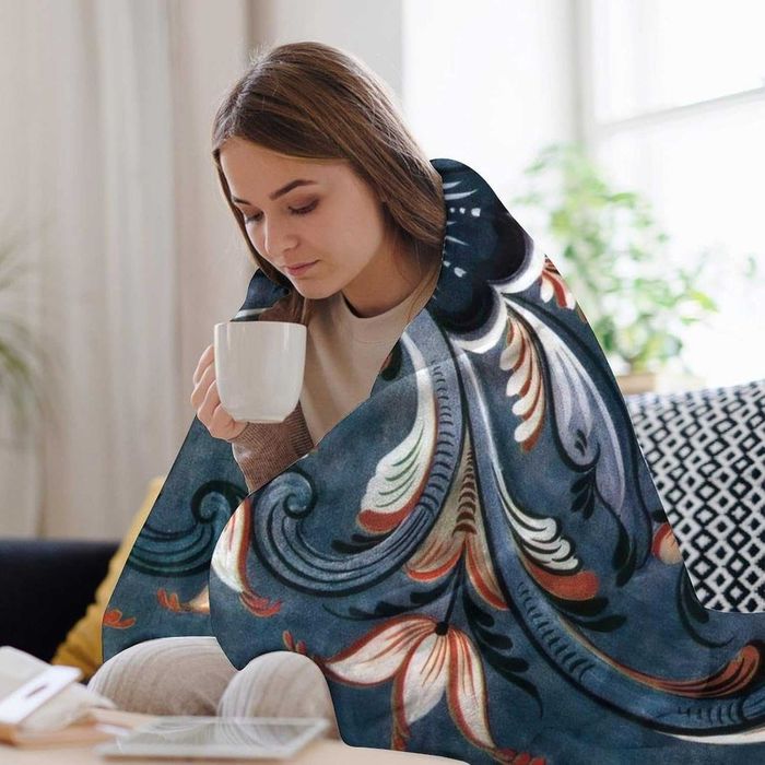 Patura pufoasa fleece model traditional norvegian 127x152 cm pentru canapea pat moale calduroasa
