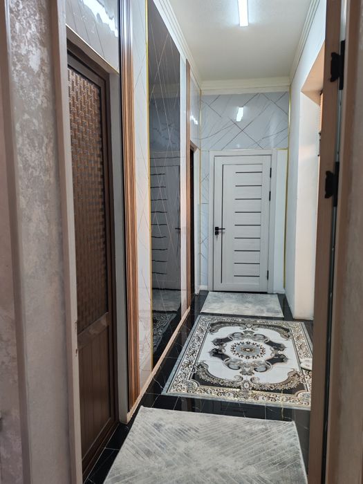 Hovli sotiladi 3 sotix