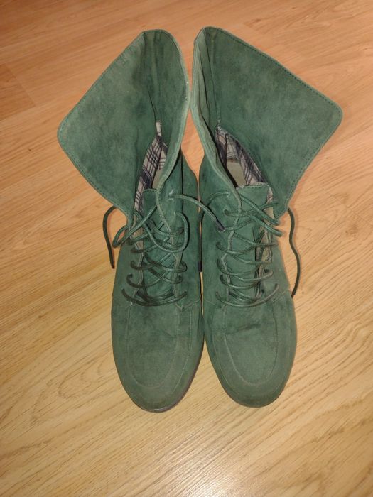 Botine verzi scurte!