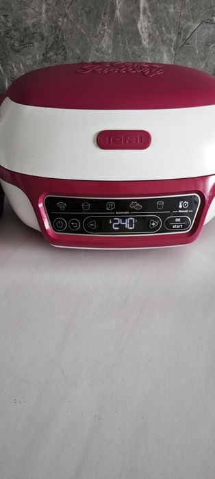 Aparat pentru deserturi si prajituri Tefal