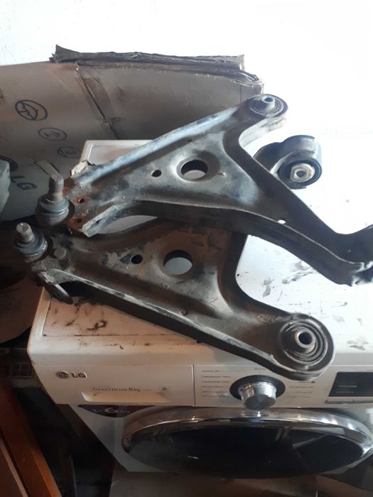 Продам запчасти на ОпельОмега Б