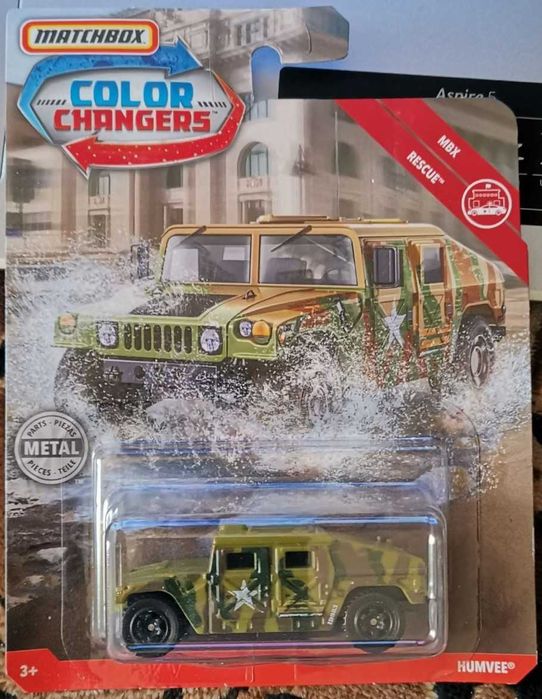 Мачбокс / Matchbox модел на Humvee 1:64