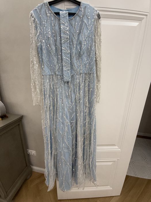 платье для любого торжественного вечера!