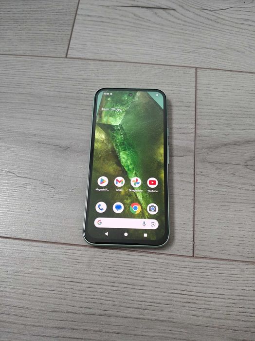 Google Pixel 8a verde