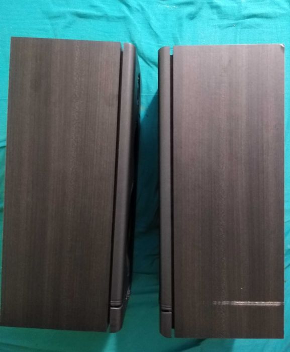 Boxe cu trei cai si 8 ohmi  JVC SP-E76BK si Toshiba SS V39