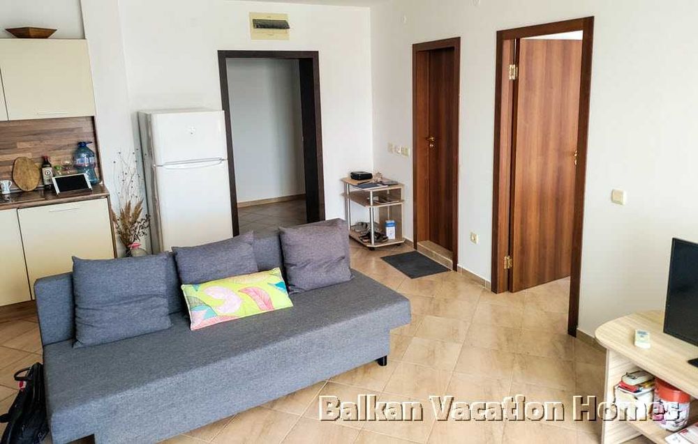 Двустаен апартамент с гледка море в Бяла