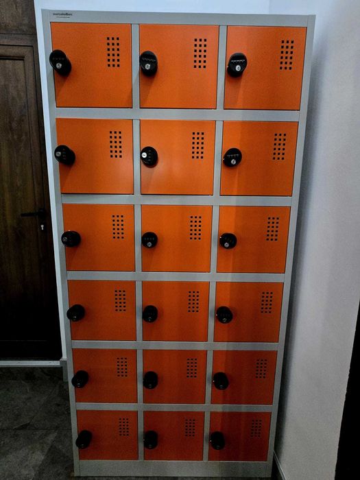 Дава се под наем Офис в София, Център - 260 кв.м за 1200 € - Снимка #15