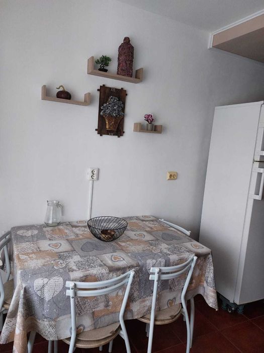 Proprietar, inchiriez apartament 2 camere Rovine, centrala proprie