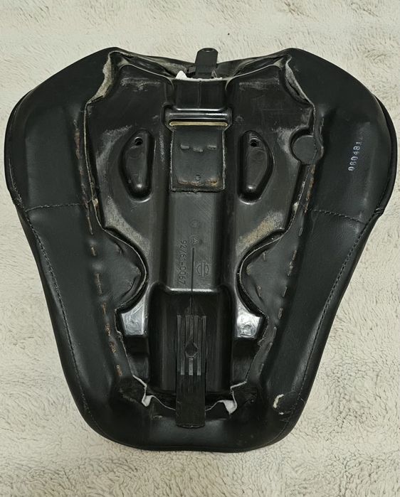 ‼️Șa solo originală Harley-Davidson Dyna