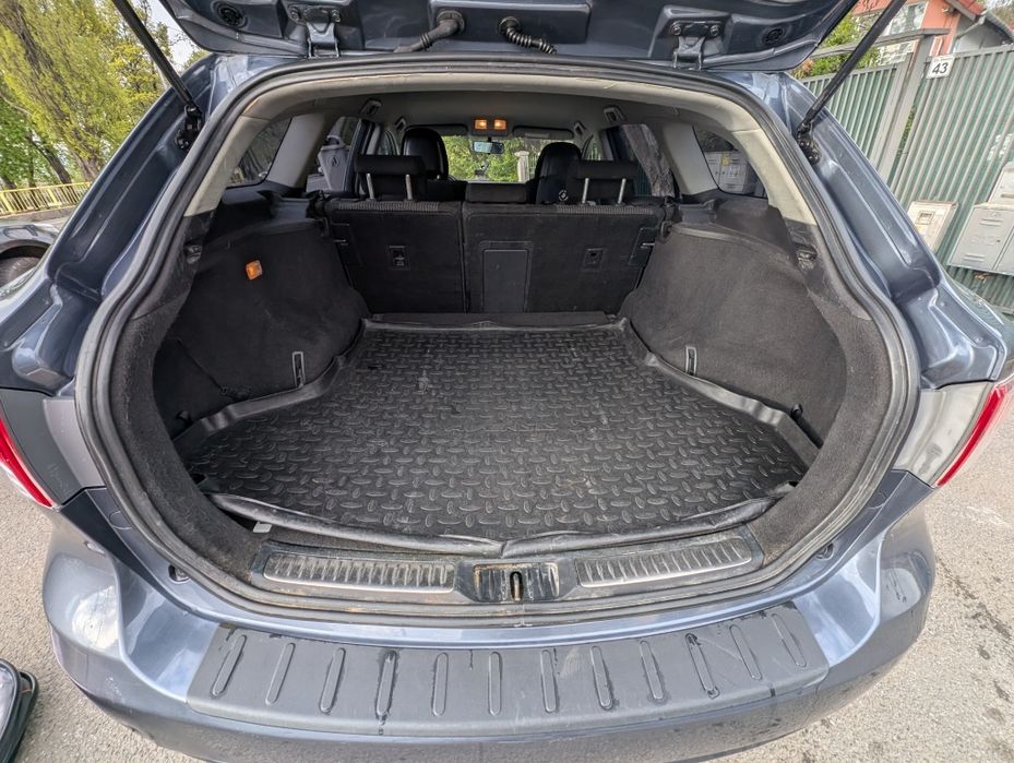 Toyota Avensis 2010 | Automată | 1.8 benzină | 140 CP | 217.971