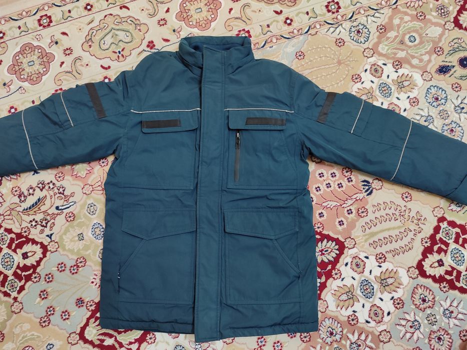 Зимняя куртка на мальчика