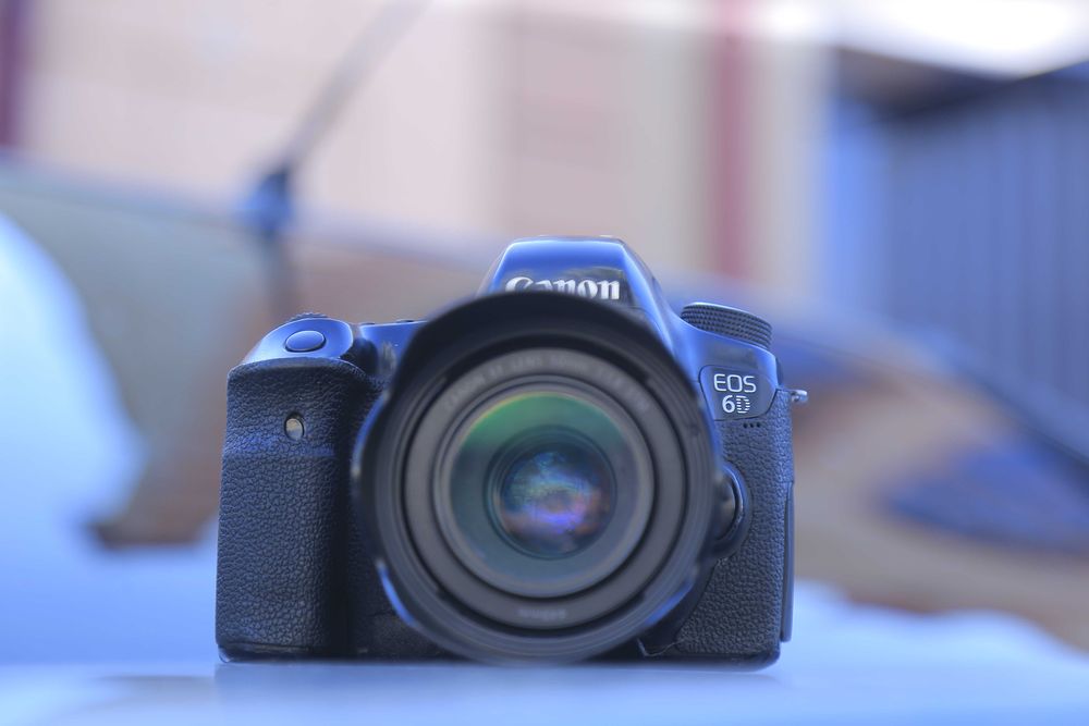 Canon 6d sotiladi