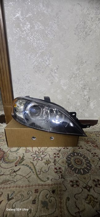 Продаются оригинальные фары американка на джентру