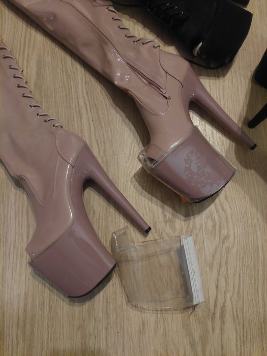 Стрипы для пол денс, Ботфорты