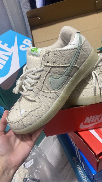 Кроссовки новые