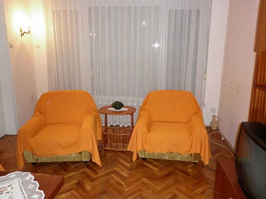 Дава се под наем Двустаен апартамент в Бургас, Възраждане - 2016 кв.м за 175 € - Снимка #5