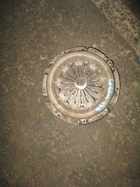 Kit ambreaj complet Dacia Logan MCV motor 1,6 benzina