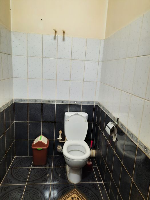 3 xanali kvartira satiladi