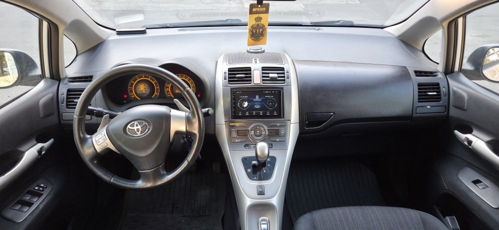 Toyota Auris – 1.6 VVT-i Benzina – Cutie Automata MMT – 2008 – 151.179 km