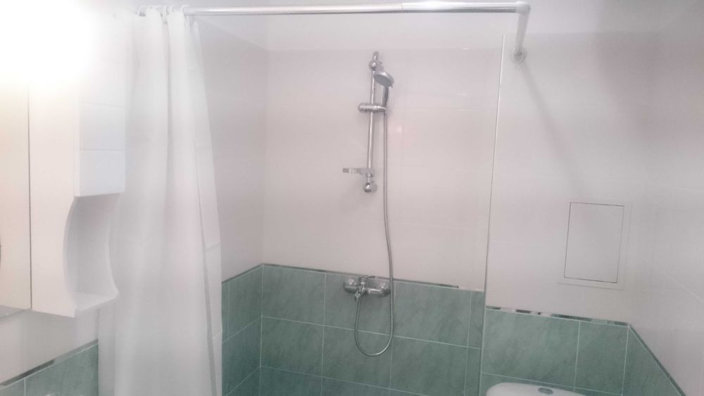 Двустаен апартамент до Военна болница под наем