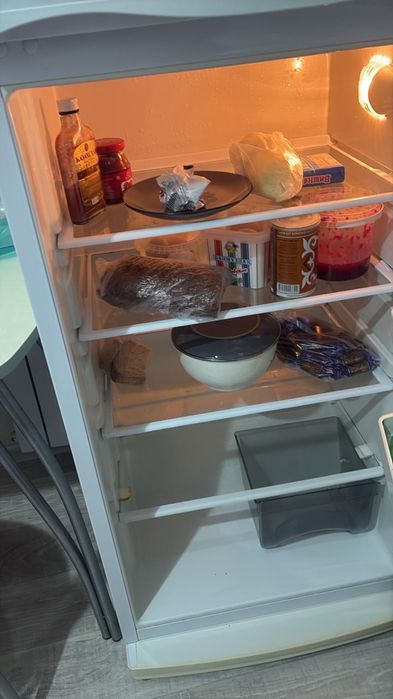 Продается холодильник