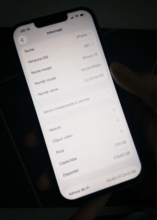 Vand Iphone 13 blue