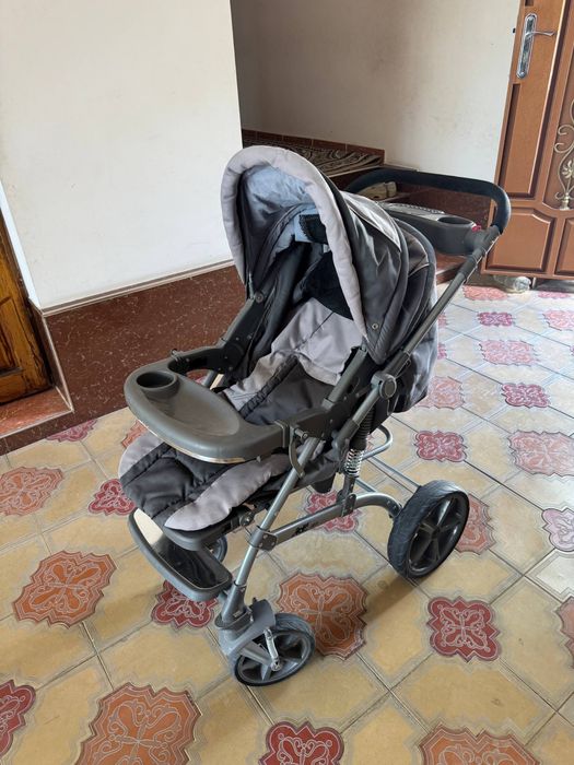 Продаю детскую коляску