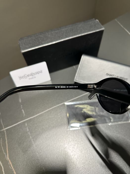 Слънчеви очила Saint Laurent
