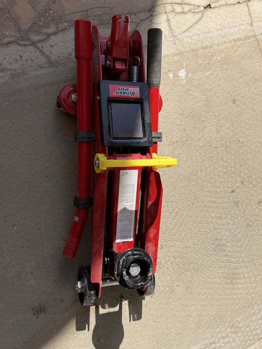 Cric hidraulic 2T ca nou