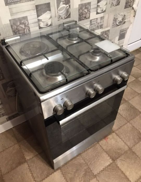 Газ плита Bosch...