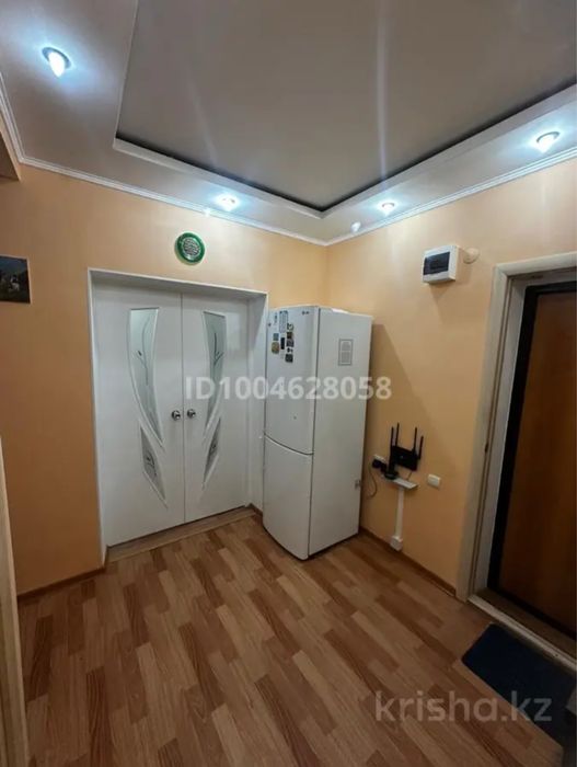 2 бөлмелі пәтер сатылымда. Островский 26