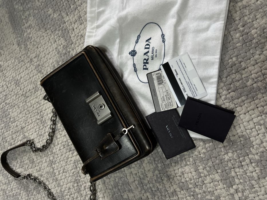 PRADA сумочка оригинал