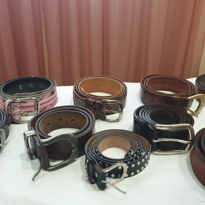 Дамски и мъжки колани