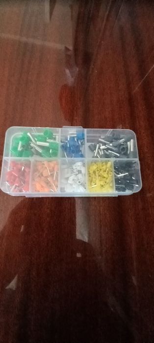 Для электрика инструмент.