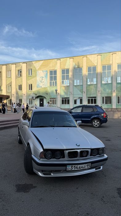 Продам Bmw E34 525