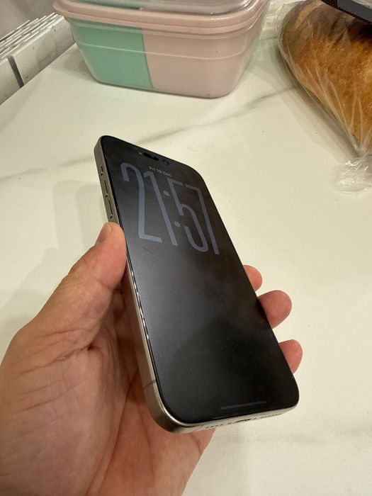 Продам iphone 15 pro max 256 гб