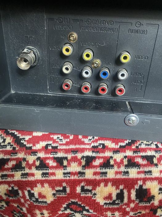 Продам телевизор.