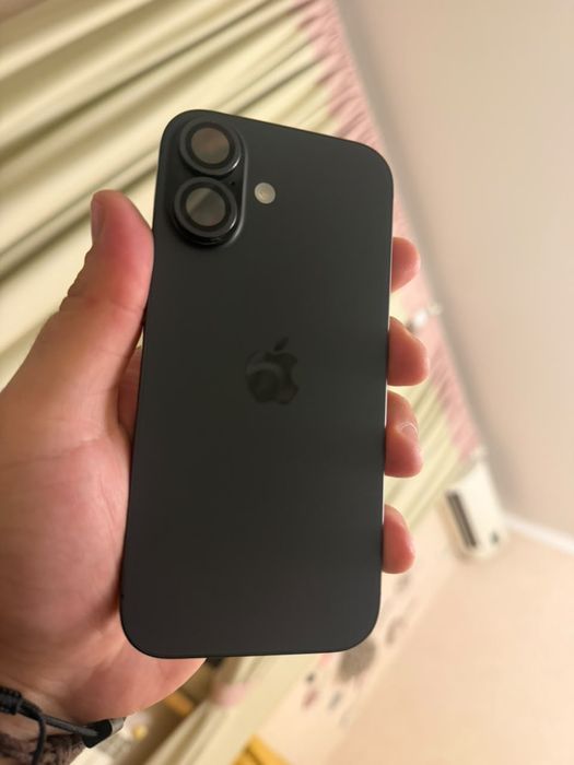 Продам iphone 17