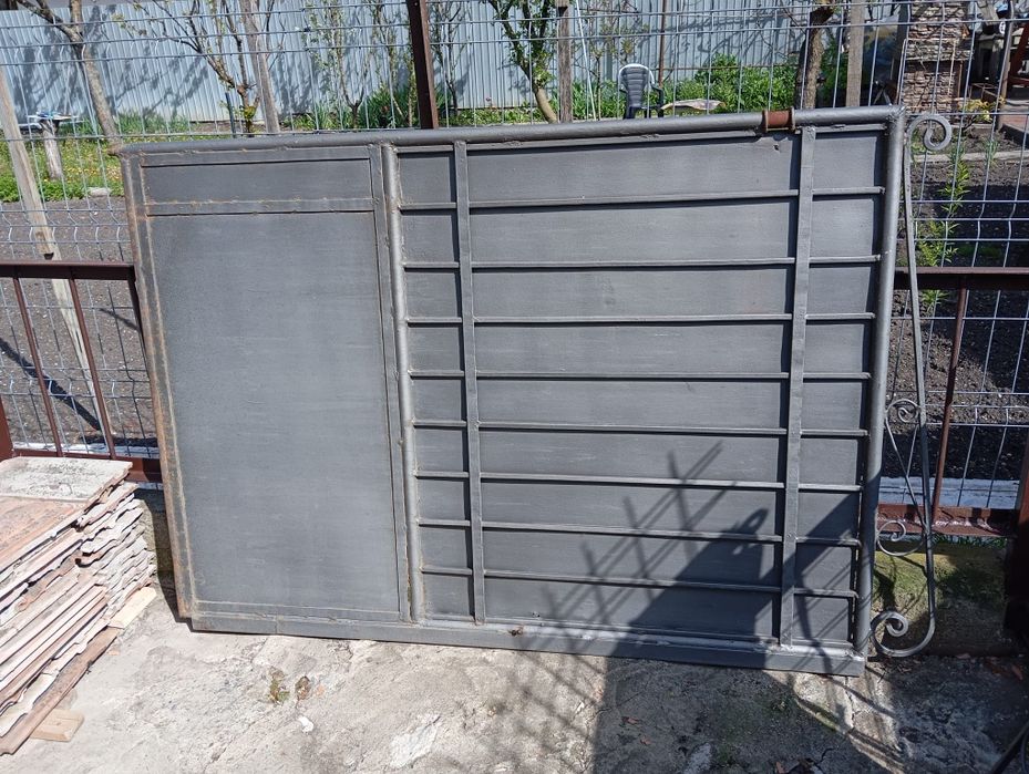 Vand poarta metalica
