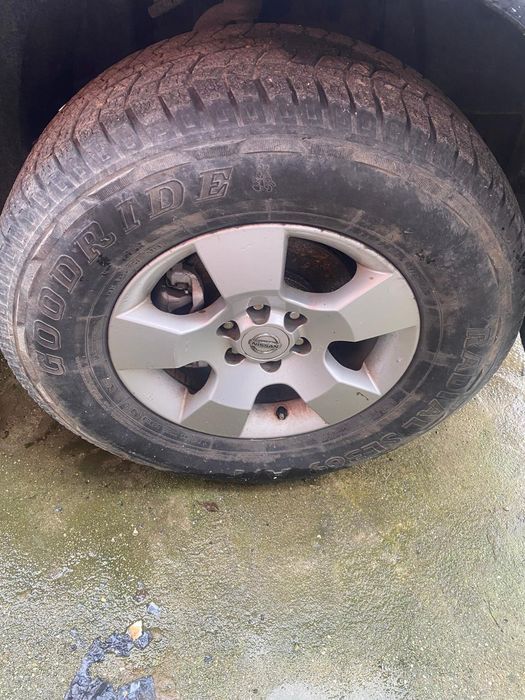 Vând Nissan Navara D40 motor defect