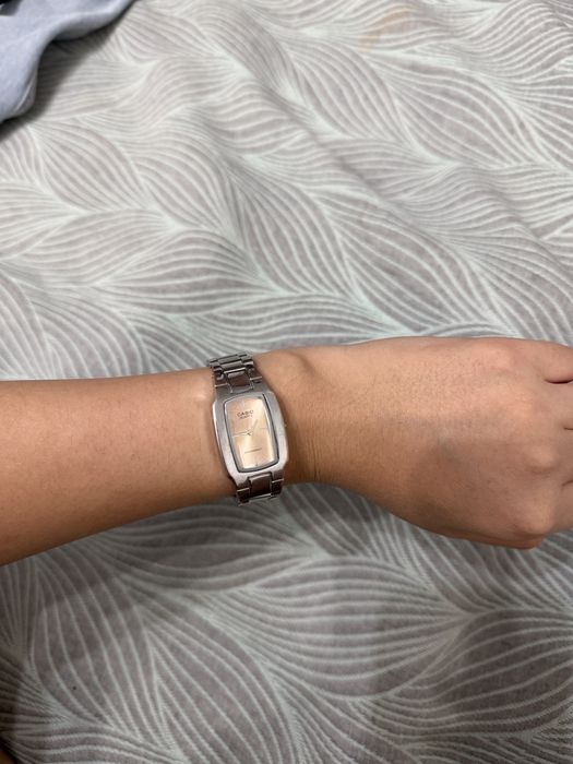 Часы casio серебристые