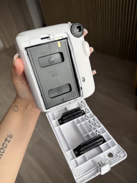 Instax 12 mini ПРОДАМ